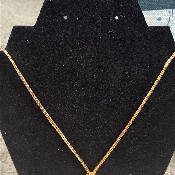 Vintage Sarah bolo style Gold Necklace with Green Gemstone - Picture 4 of 7